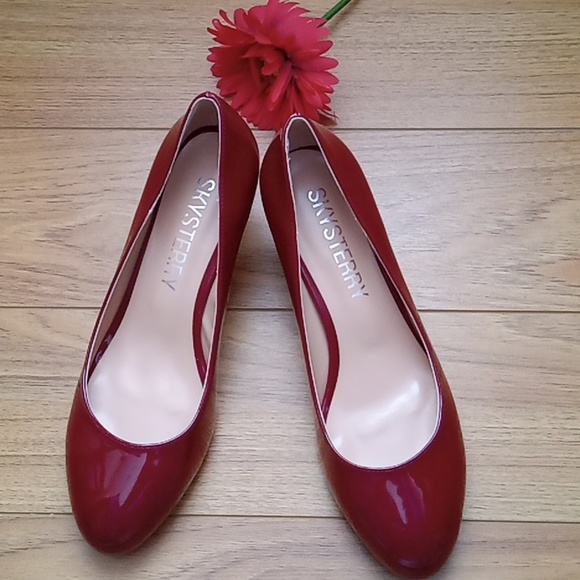 Skysterry | Rich Red Patent Heels - Picture 3 of 7